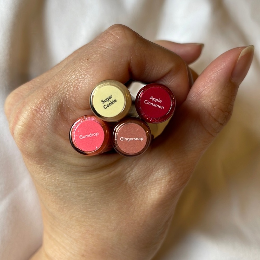 Bundle of 4 Mini Lip Sense Long Lasting Liquid Lip Color New Never Opened Sealed